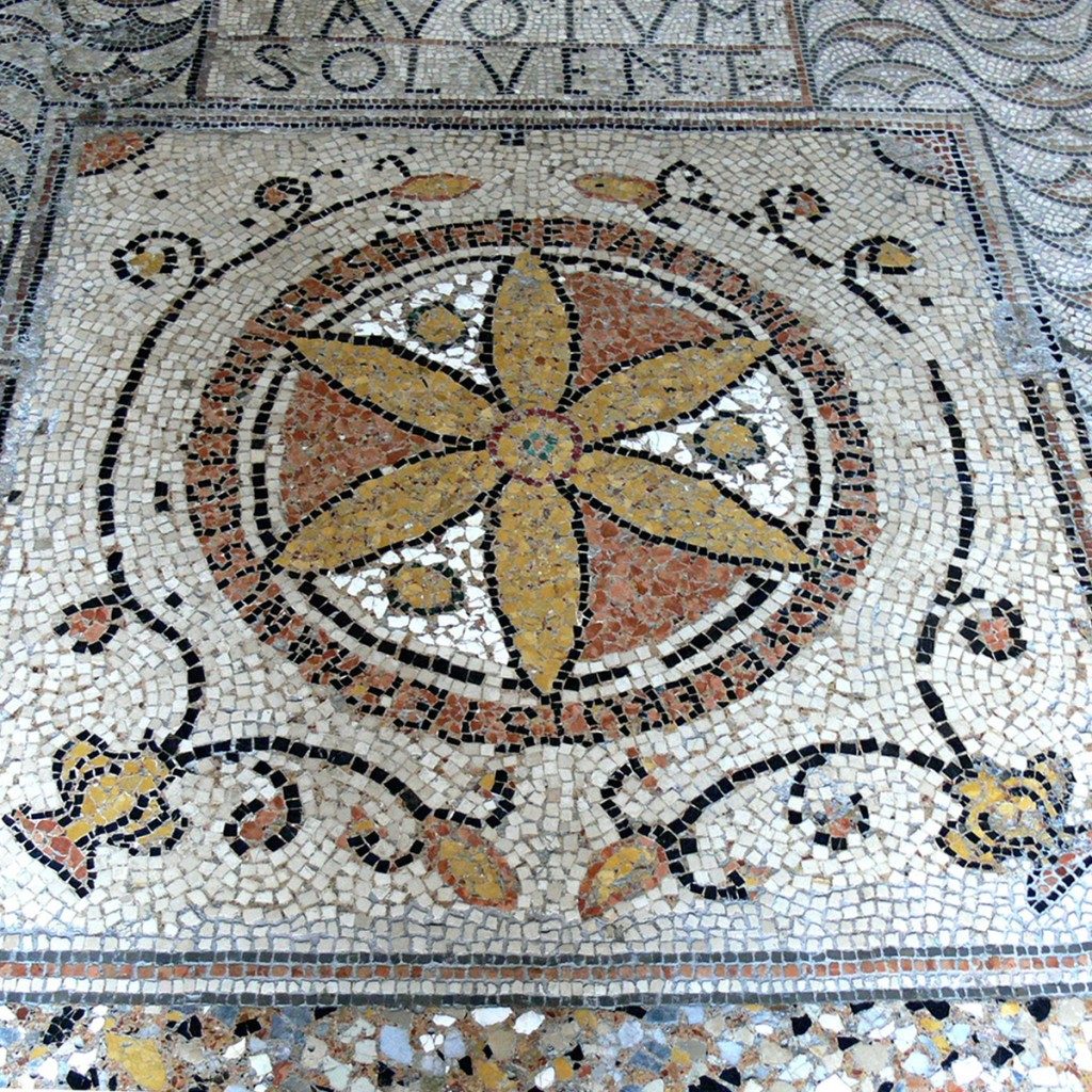 mosaicrosette